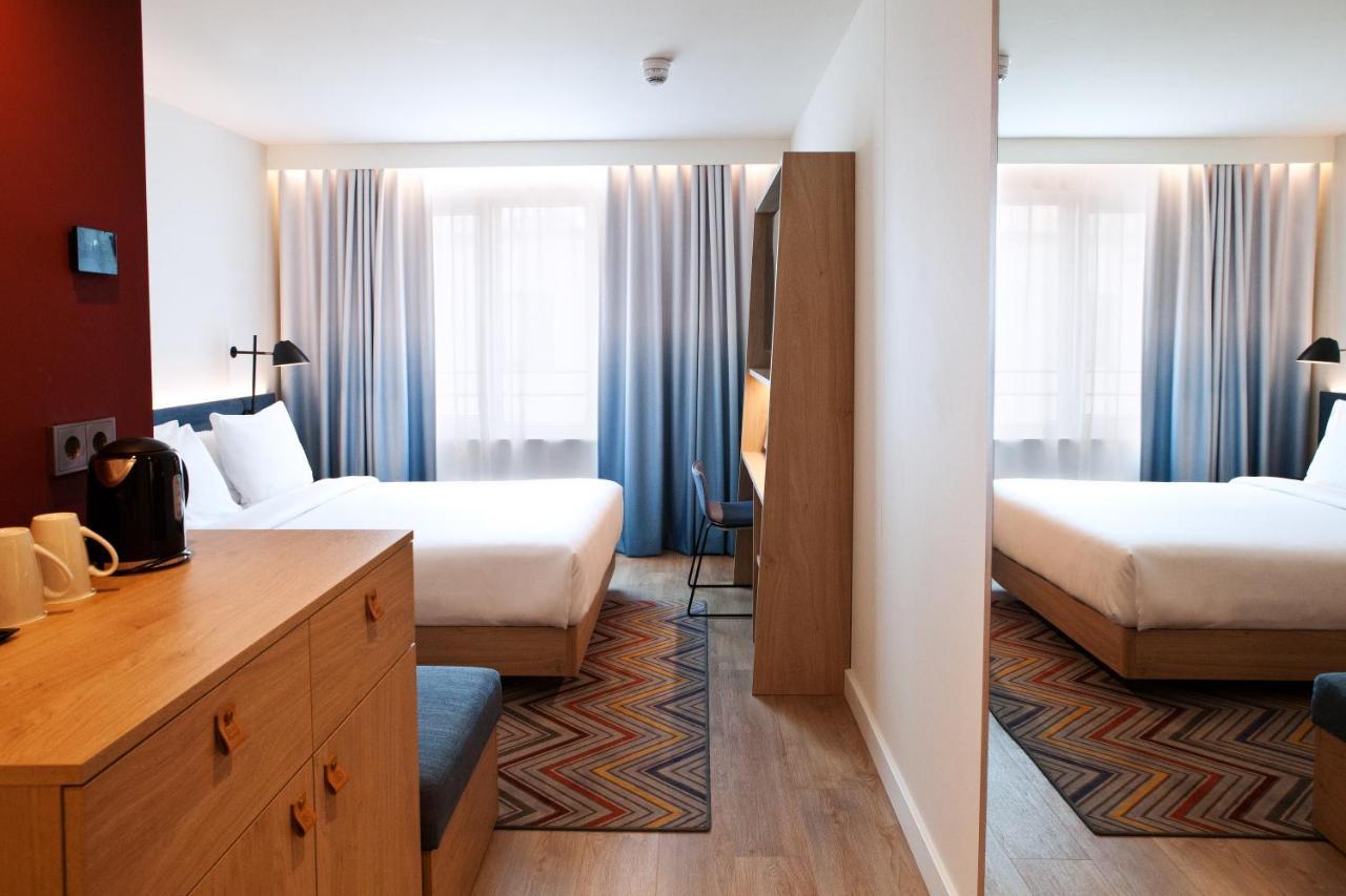 Hotel Hampton By Hilton Ratisbona Esterno foto