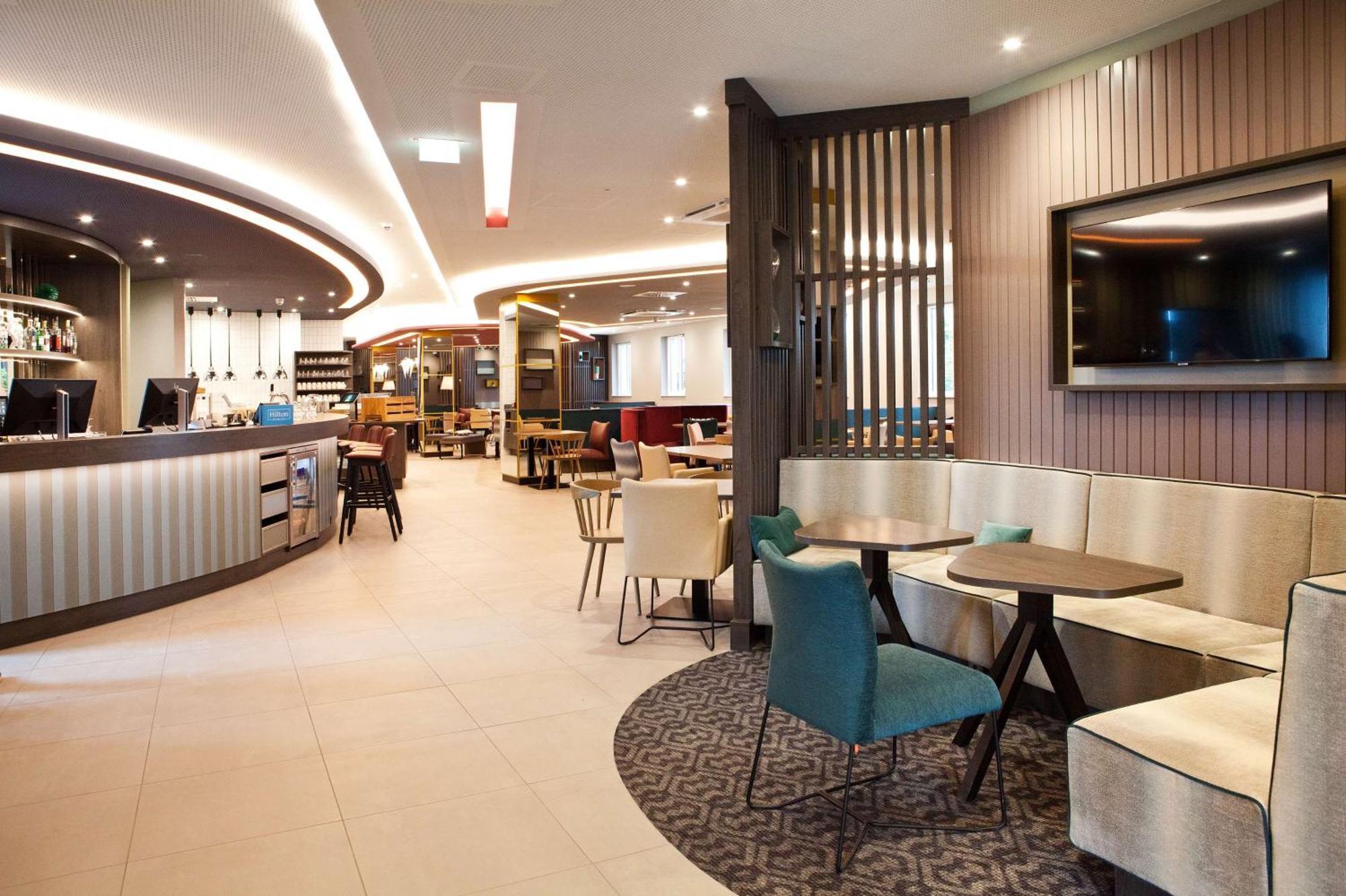 Hotel Hampton By Hilton Ratisbona Esterno foto